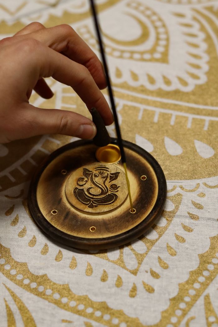 Kerek füstölőtartó Ganésa