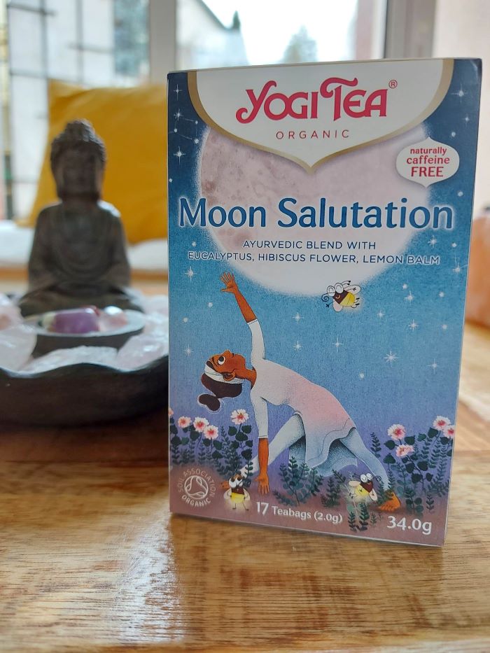 YOGI TEA – HOLDÜDVÖZLET